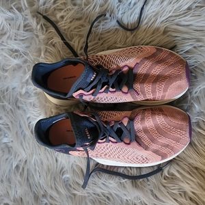 New Balance Ladies 8.5 Rebel Fuel Cell Shoes